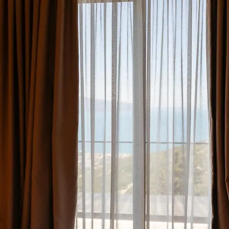 Hotel Montis Agroturizëm