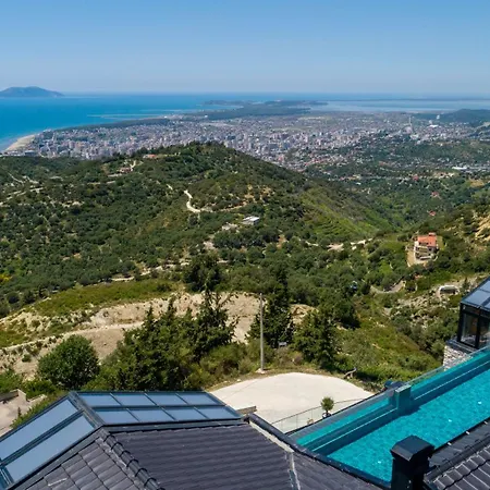 Hotel Montis Agroturizëm 4*