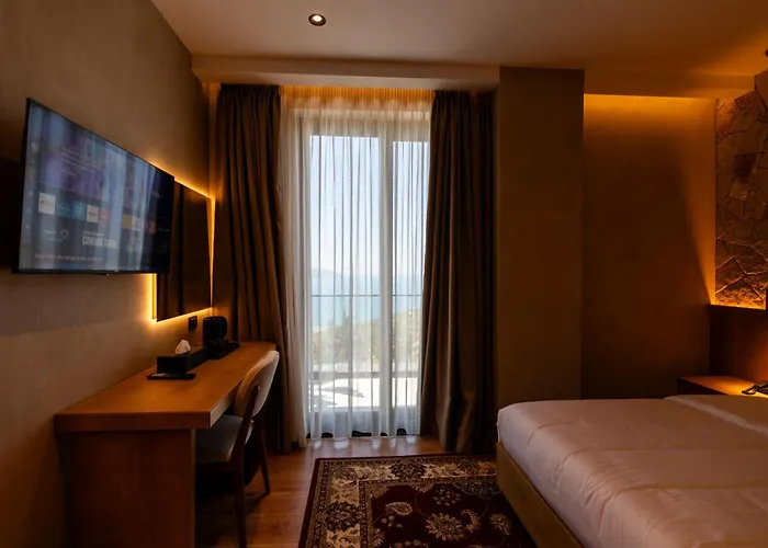 Hotell Montis Agroturizem Kanine
