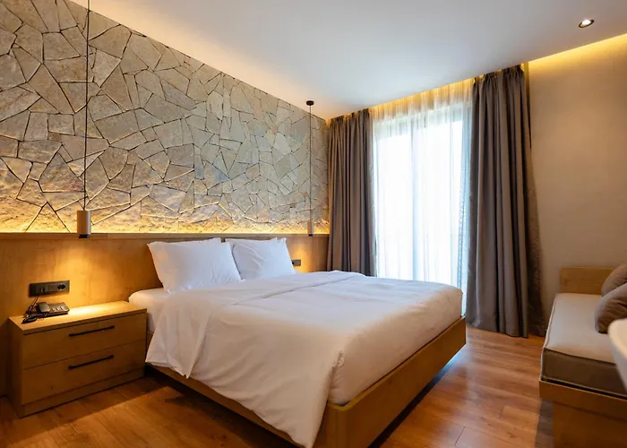 Montis Agroturizem 호텔 Kanine