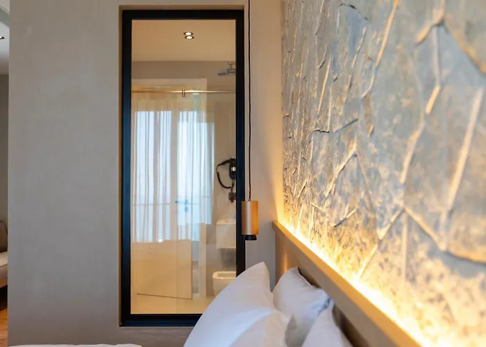 Montis Agroturizem 호텔 Kanine